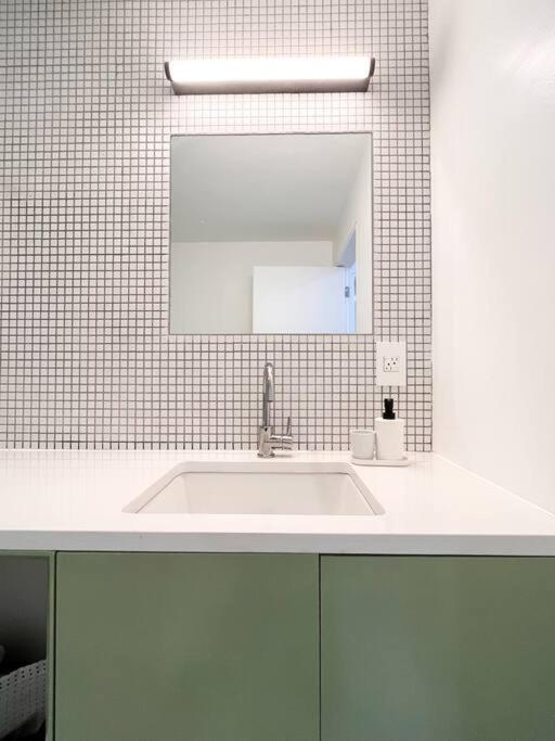 New Cozy Modern Minimalist Stay In Brooklyn At Rem-Casa New York Extérieur photo