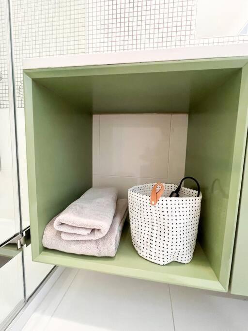 New Cozy Modern Minimalist Stay In Brooklyn At Rem-Casa New York Extérieur photo